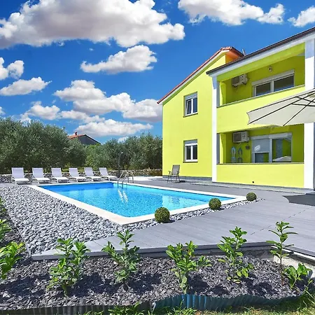 House Marijana 2115 Tatil Evi *